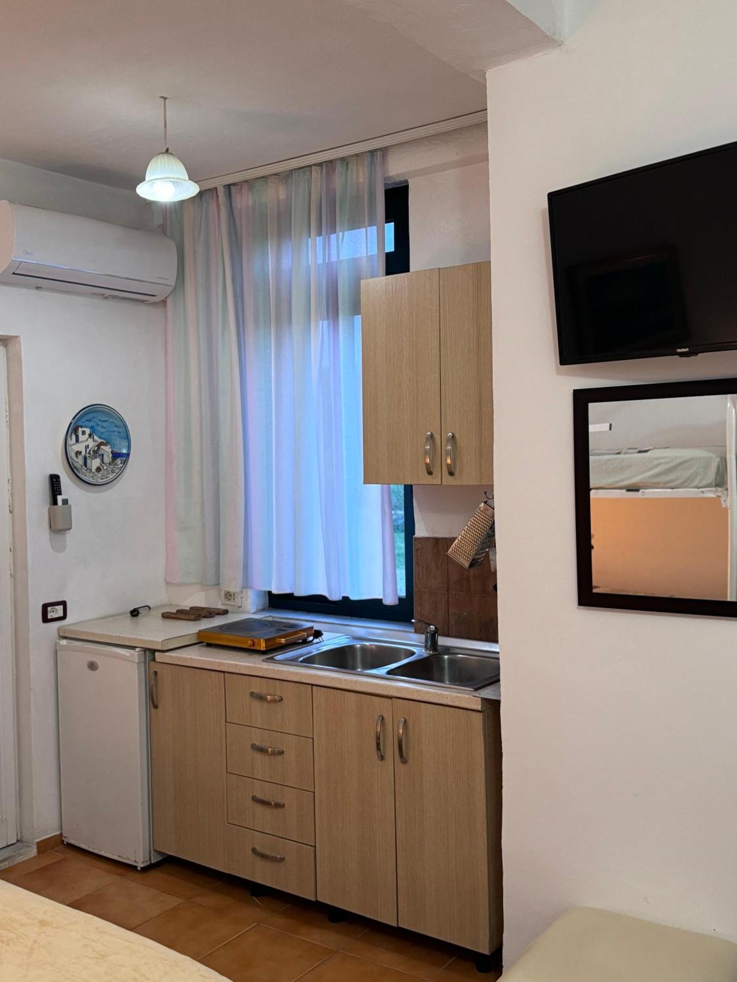 Joni'S Guest House Spille Εξωτερικό φωτογραφία